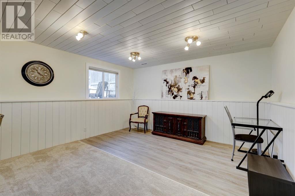 347 Ranchridge Bay Nw, Calgary, Alberta  T3G 1V5 - Photo 24 - A2225645