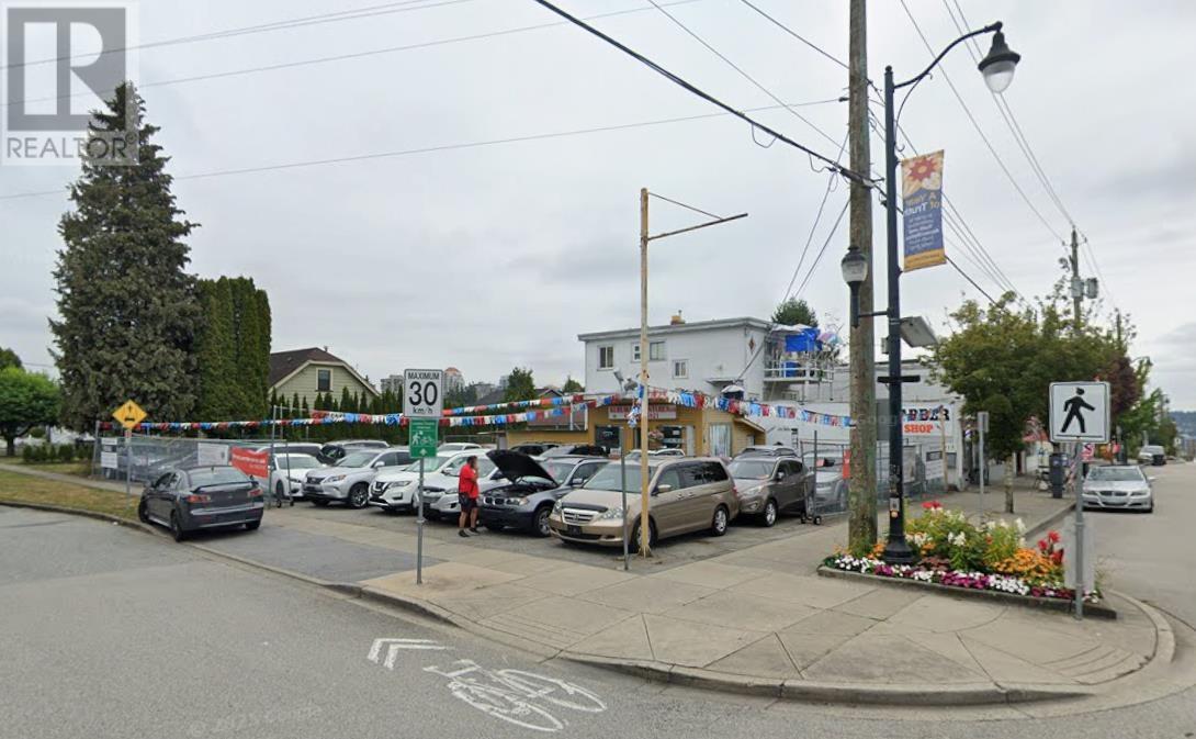 909 913 915 Twelfth Street, New Westminster, British Columbia  V3M 4K5 - Photo 6 - C8069903
