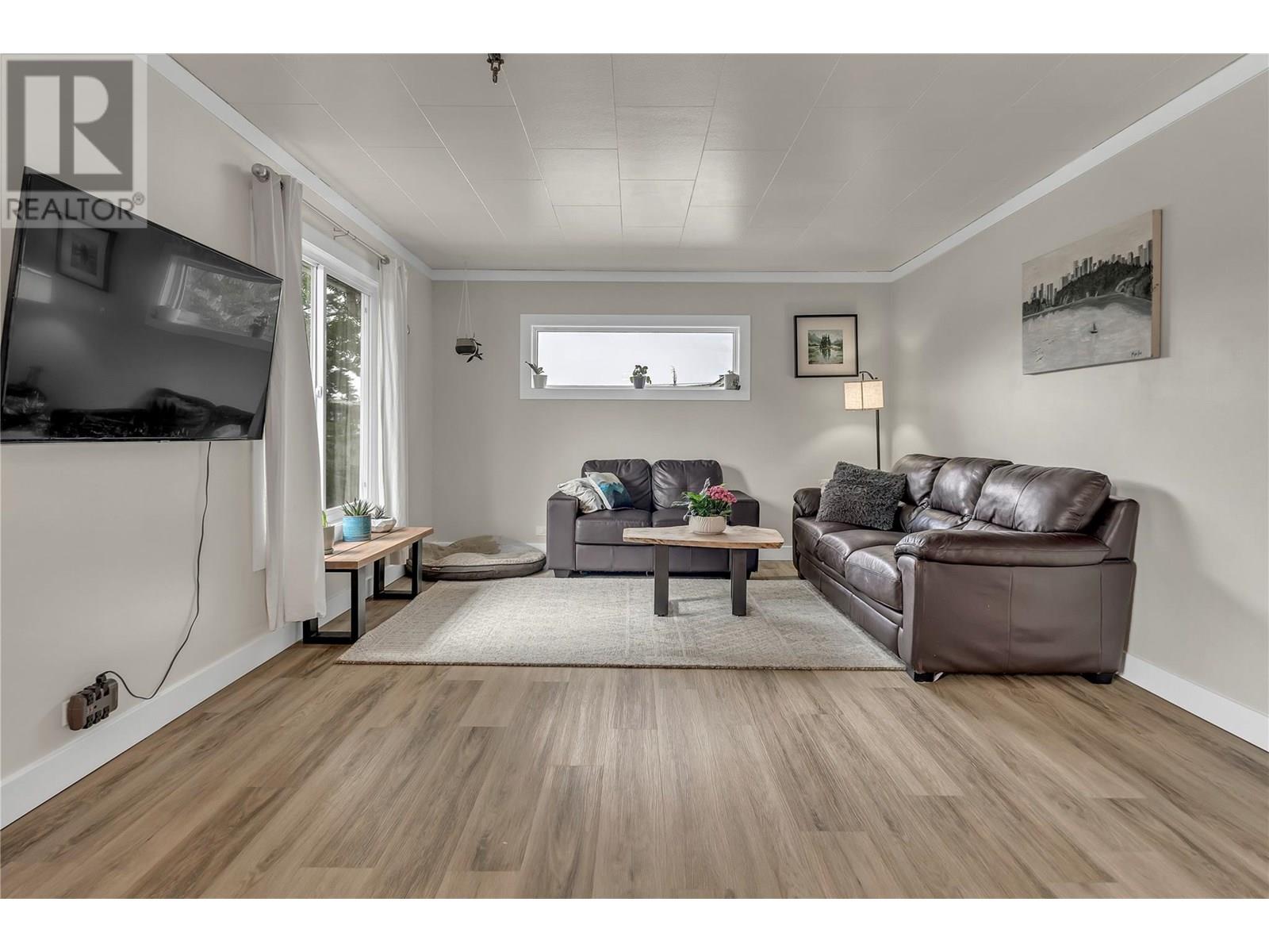 12401 Campbell Crescent, Summerland, British Columbia  V0H 1Z2 - Photo 5 - 10350902
