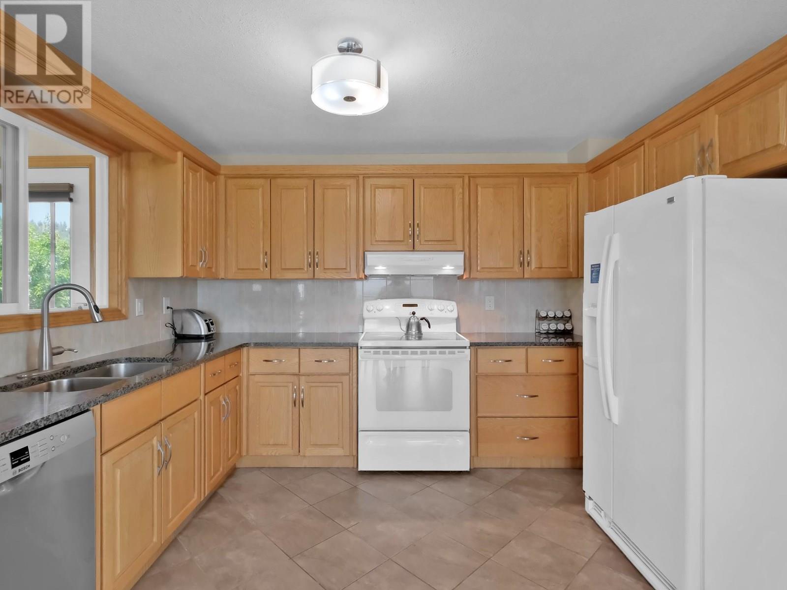 3124 Cox Road, West Kelowna, British Columbia  V1Z 2B4 - Photo 16 - 10351400