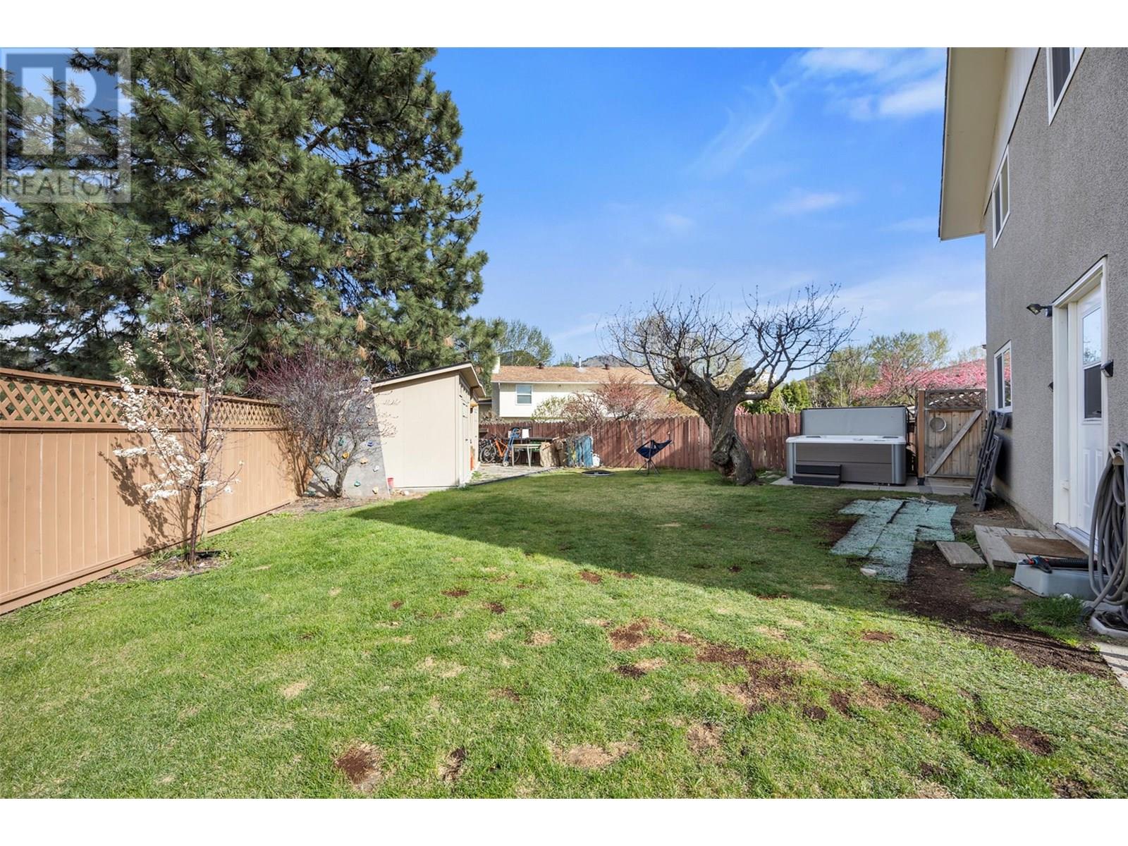 1044 Dundas Street, Kamloops, British Columbia  V2B 2T2 - Photo 32 - 10351831