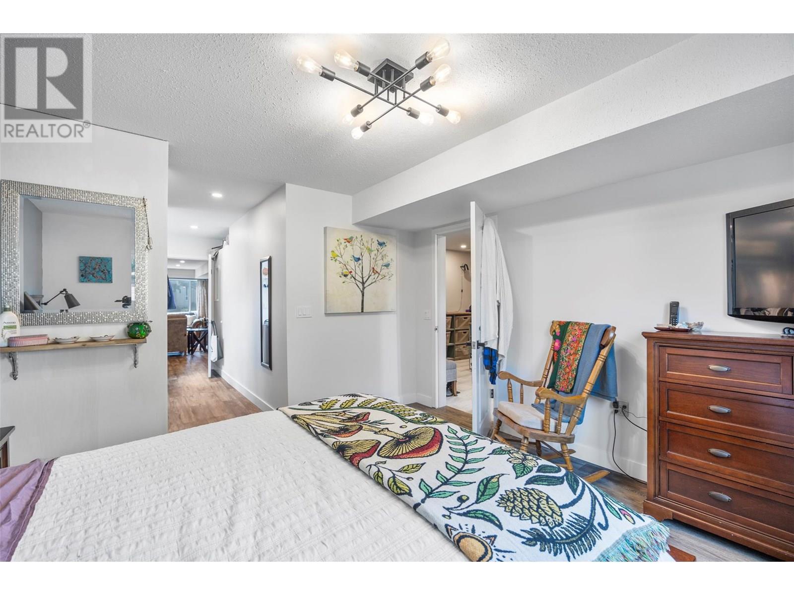 1044 Dundas Street, Kamloops, British Columbia  V2B 2T2 - Photo 38 - 10351831