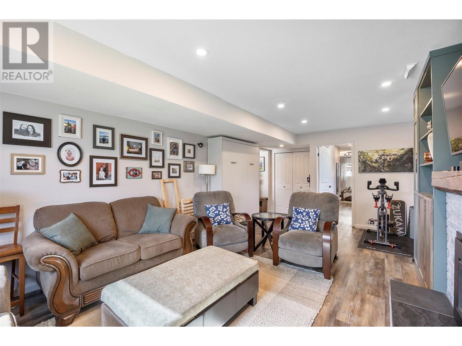 1044 Dundas Street, Kamloops, British Columbia  V2B 2T2 - Photo 35 - 10351831