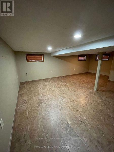 22 Bevan Court, Hamilton, Ontario  L8K 4R1 - Photo 28 - X12210843