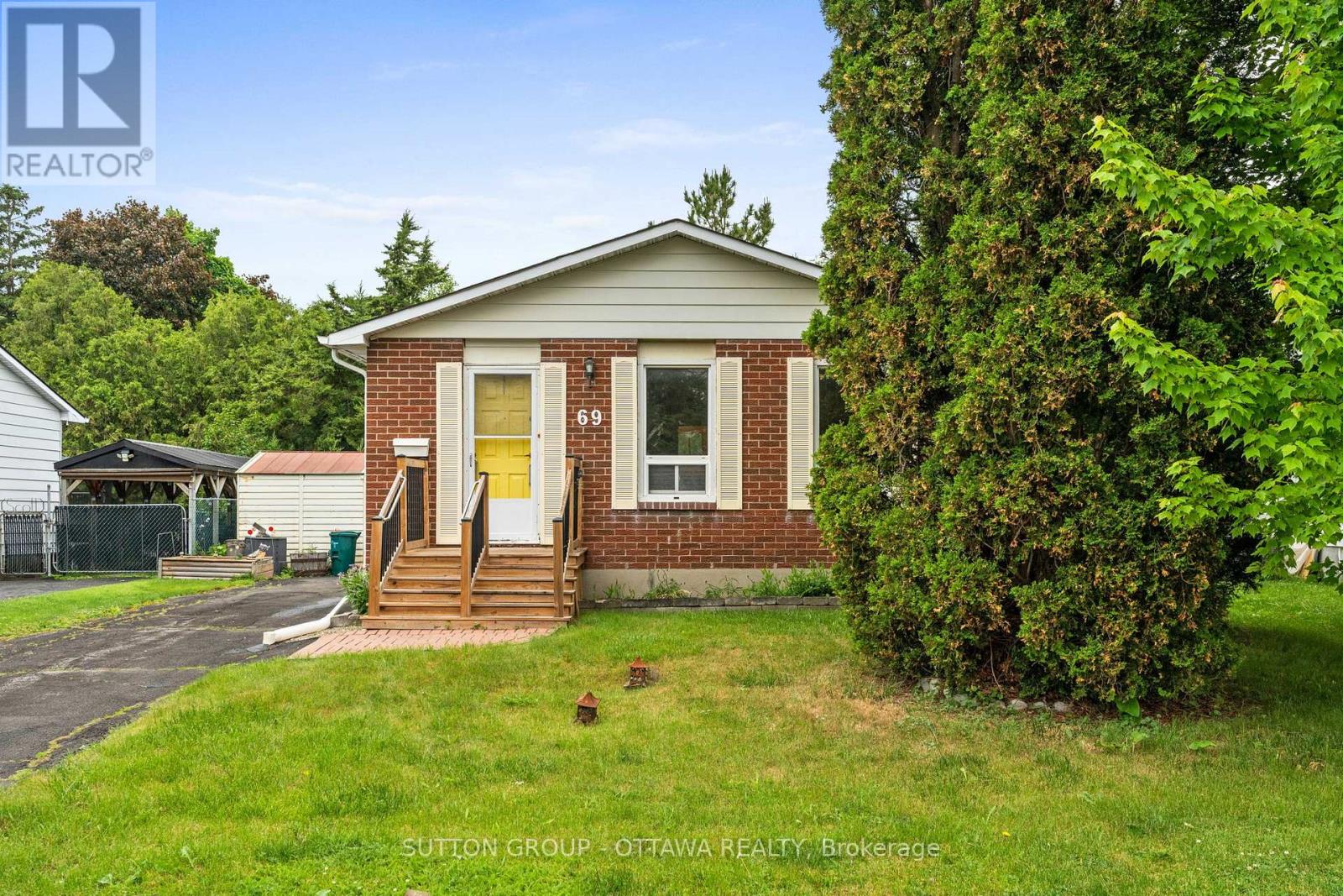 69 GLAMORGAN DRIVE, Ottawa, Ontario