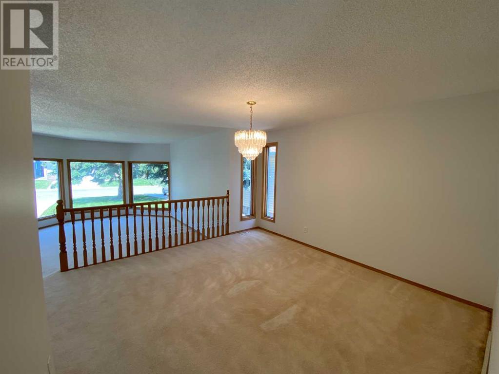7 Fairview Close E, Brooks, Alberta  T1R 0N7 - Photo 10 - A2230007