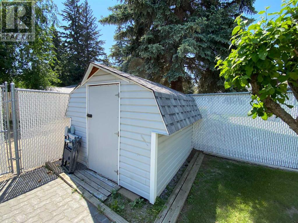 7 Fairview Close E, Brooks, Alberta  T1R 0N7 - Photo 39 - A2230007