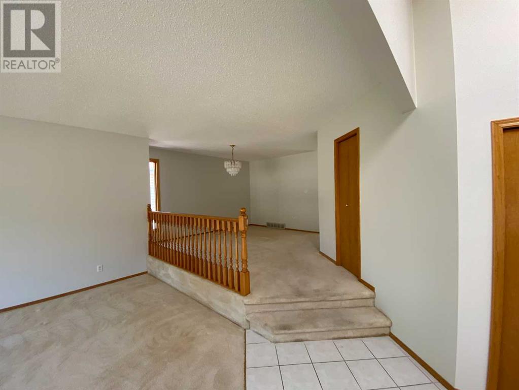 7 Fairview Close E, Brooks, Alberta  T1R 0N7 - Photo 8 - A2230007