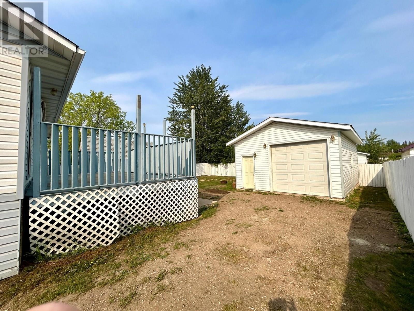 5212 Aspen Crescent, Fort Nelson, British Columbia  V0C 1R0 - Photo 26 - R3014261