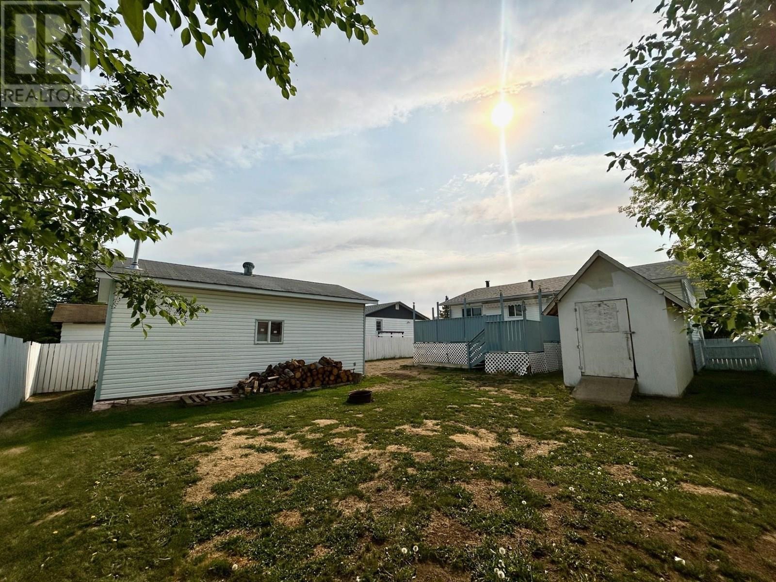 5212 Aspen Crescent, Fort Nelson, British Columbia  V0C 1R0 - Photo 28 - R3014261