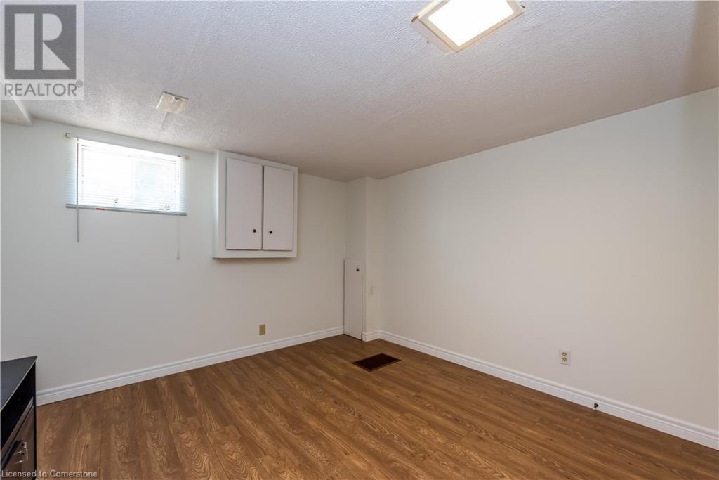 5 Carene Avenue Unit# Lower Suite, Hamilton, Ontario  L8K 3W3 - Photo 8 - 40739954