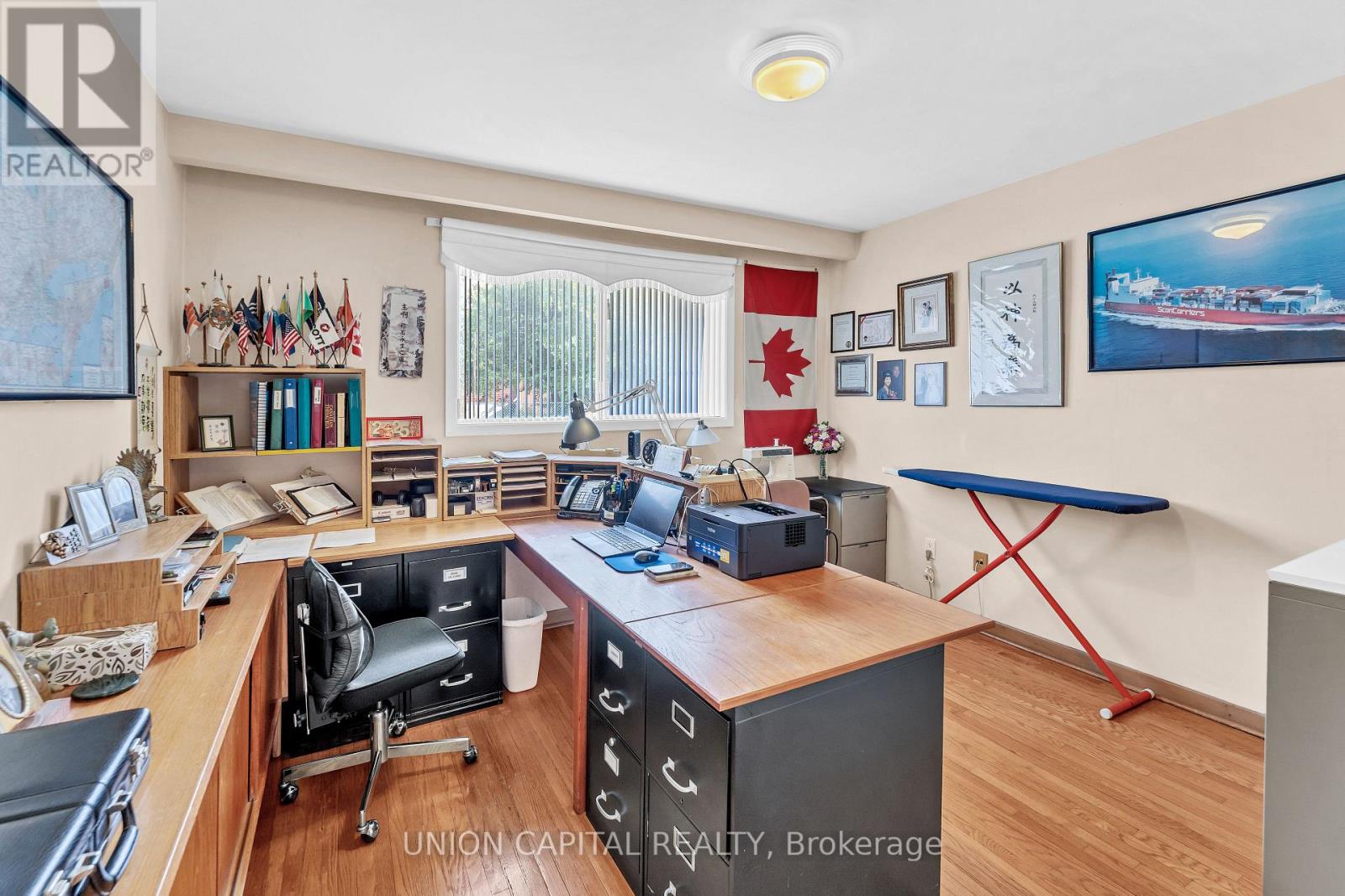 43 Ernest Avenue, Toronto, Ontario  M2J 3T4 - Photo 17 - C12213107