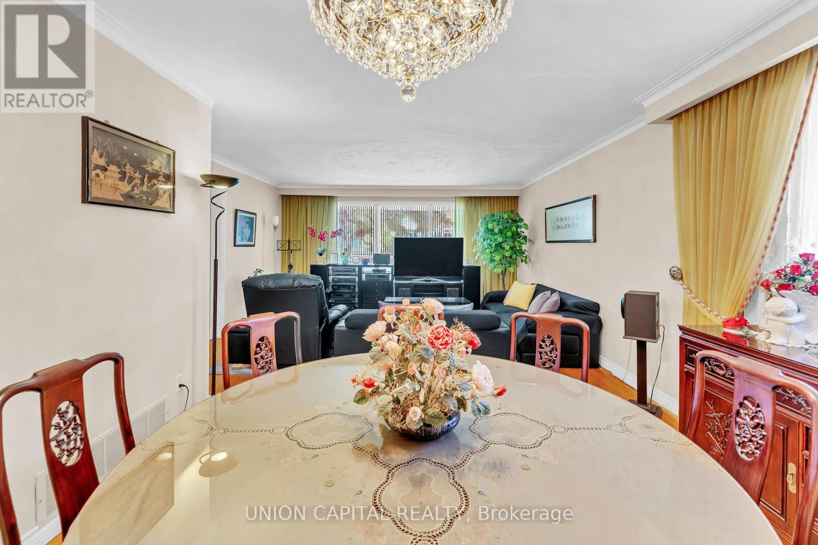 43 Ernest Avenue, Toronto, Ontario  M2J 3T4 - Photo 7 - C12213107