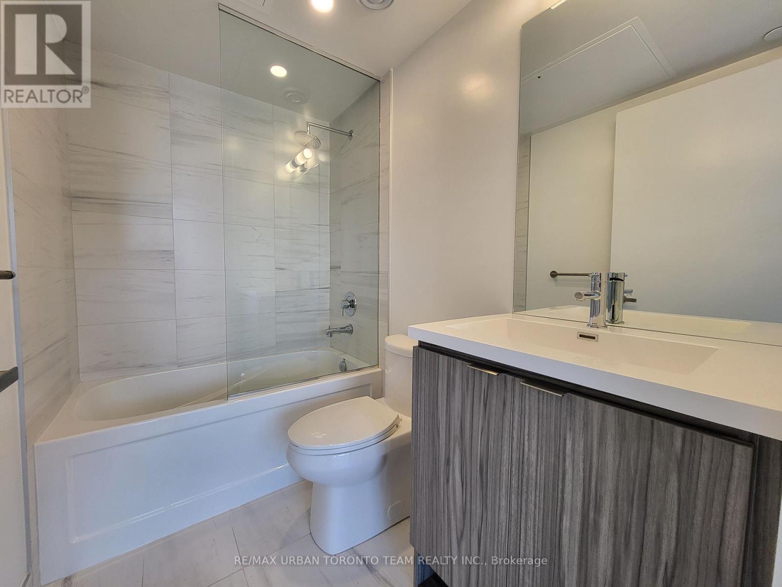3611 - 55 Cooper Street, Toronto, Ontario  M5E 0G1 - Photo 15 - C12213121