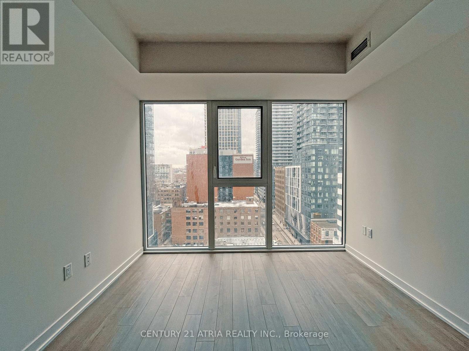1002 - 357 King Street W, Toronto, Ontario  M5V 0S7 - Photo 2 - C12213123