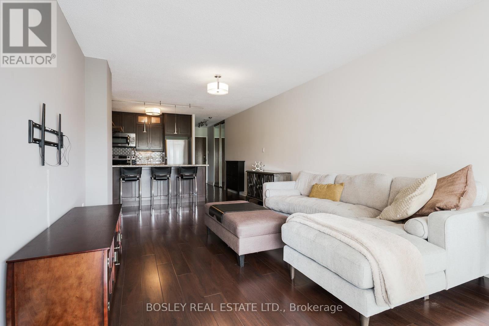 603 - 95 Lombard Street, Toronto, Ontario  M5C 2V3 - Photo 7 - C12213127