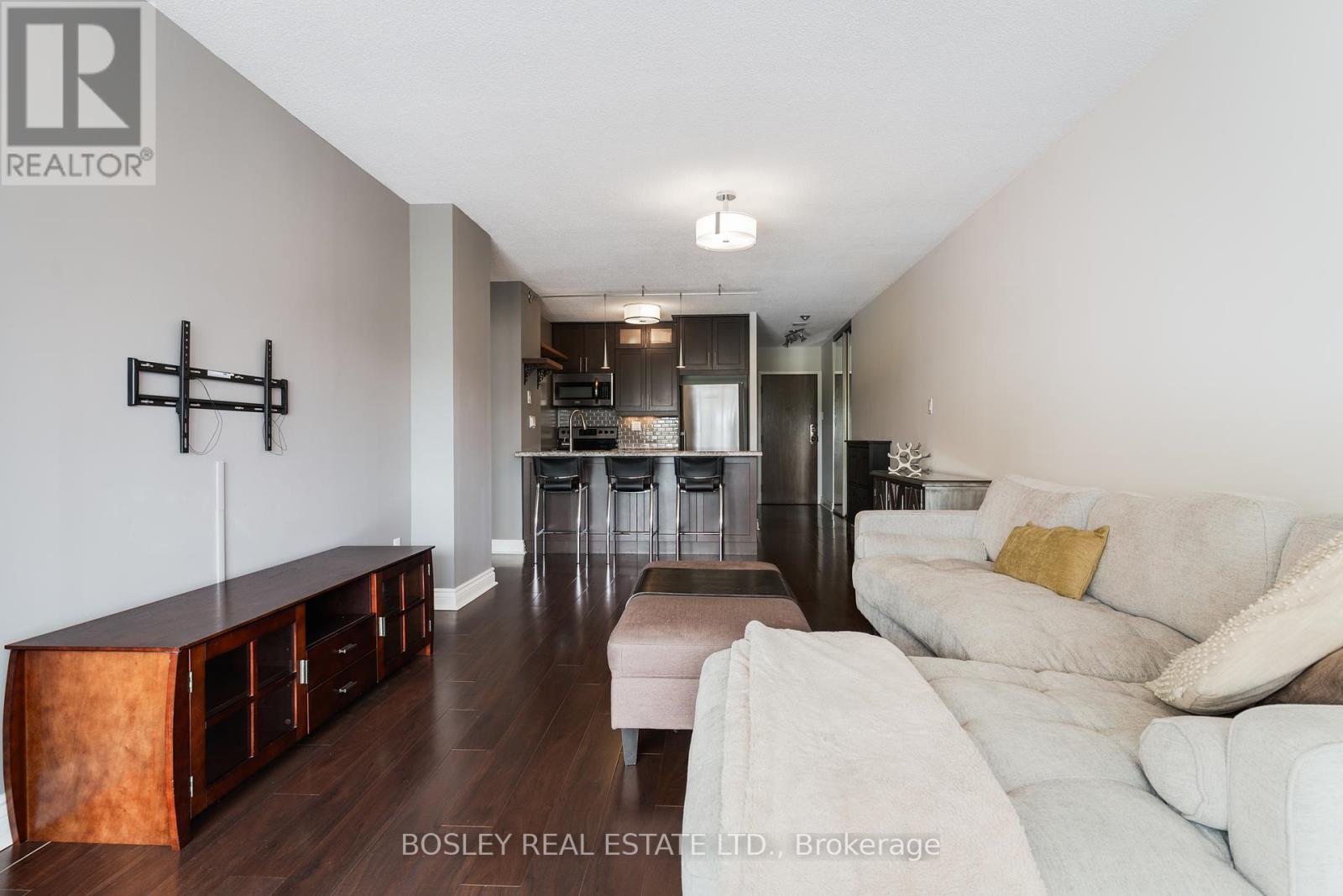 603 - 95 Lombard Street, Toronto, Ontario  M5C 2V3 - Photo 8 - C12213127
