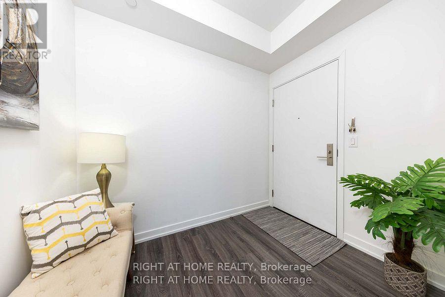 1303 - 20 Edward Street, Toronto, Ontario  M5G 0C5 - Photo 2 - C12213135