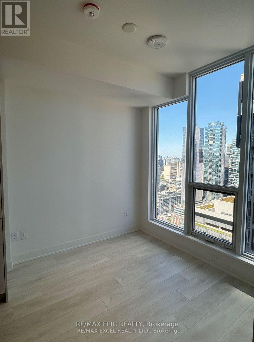 3913 - 35 Mercer Street, Toronto, Ontario  M5V 1H2 - Photo 5 - C12213151