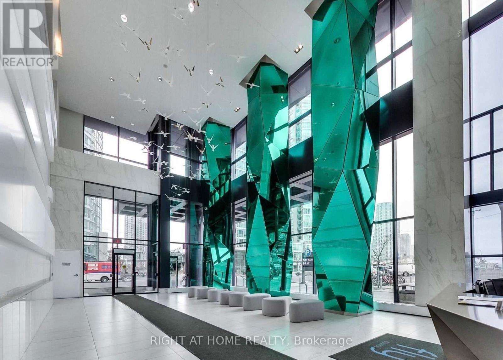 1110 - 352 FRONT STREET W, Toronto, Ontario