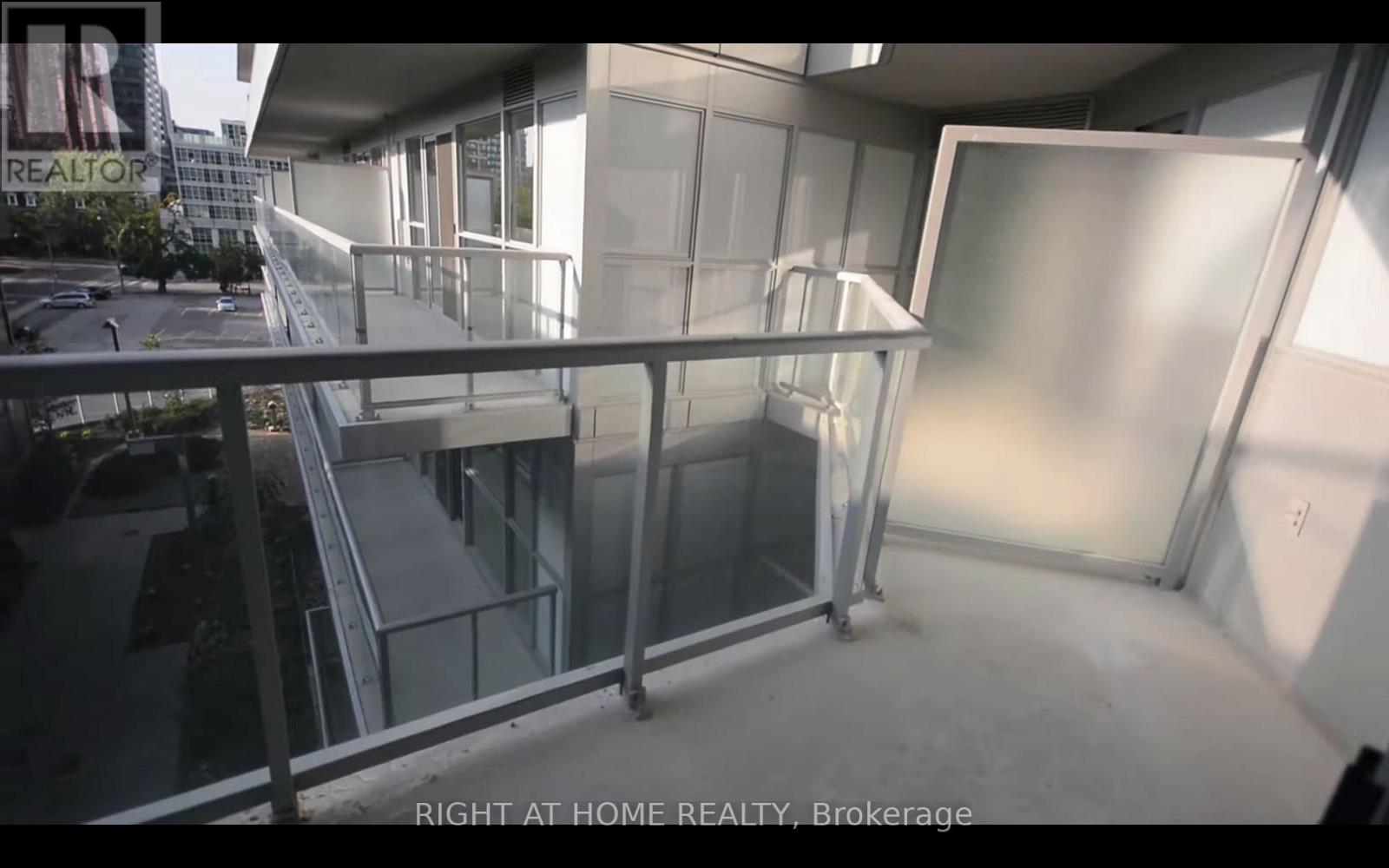 1110 - 352 Front Street W, Toronto, Ontario  M5V 0K3 - Photo 6 - C12213167