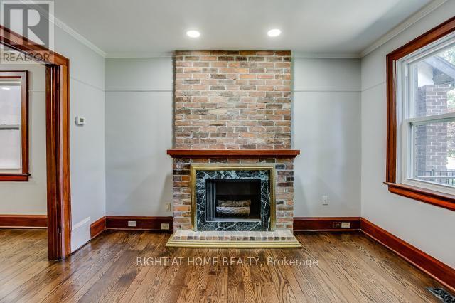 125 Bedford Park Avenue, Toronto, Ontario  M5M 1J2 - Photo 7 - C12213177