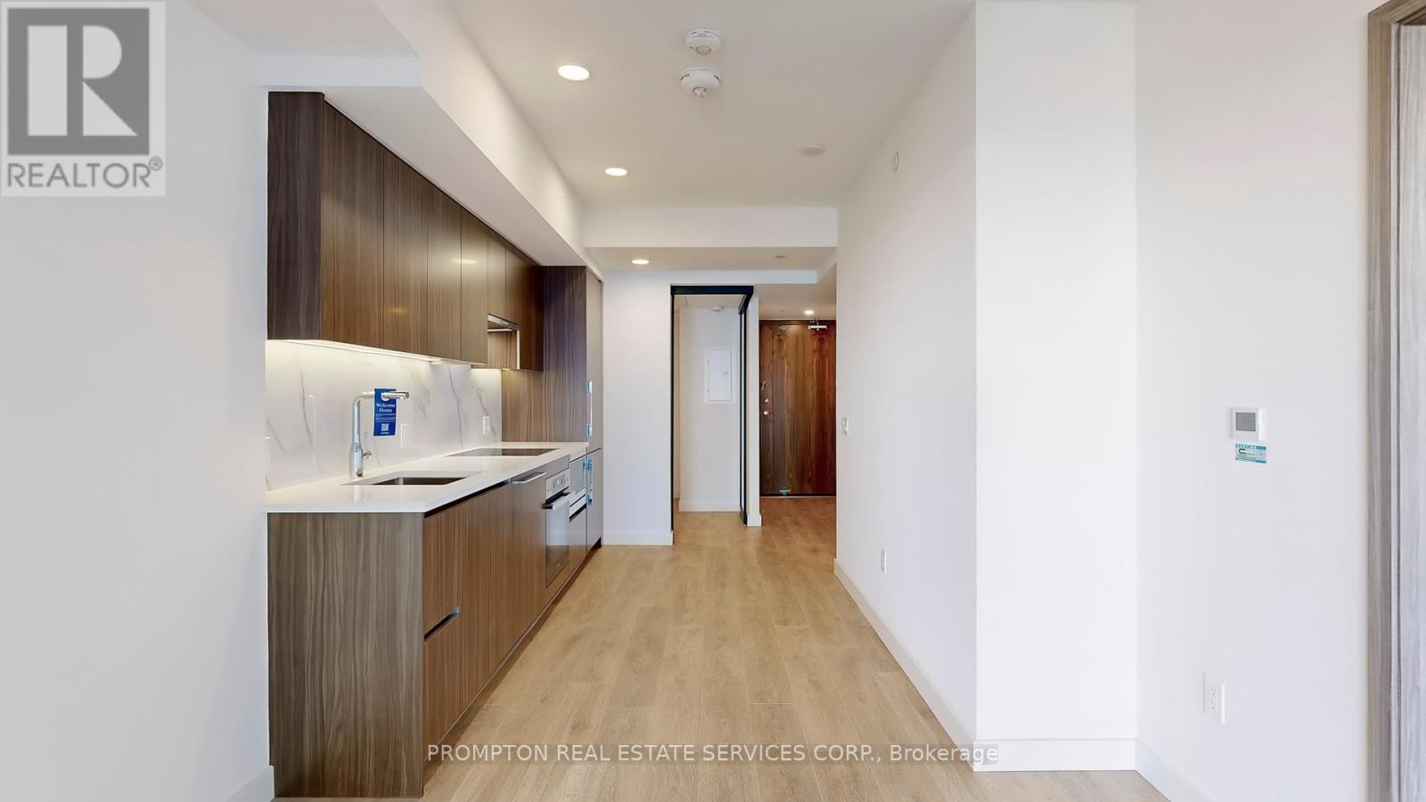 2606 - 3 Concord Cityplace Way, Toronto, Ontario  M5V 0X4 - Photo 25 - C12213189