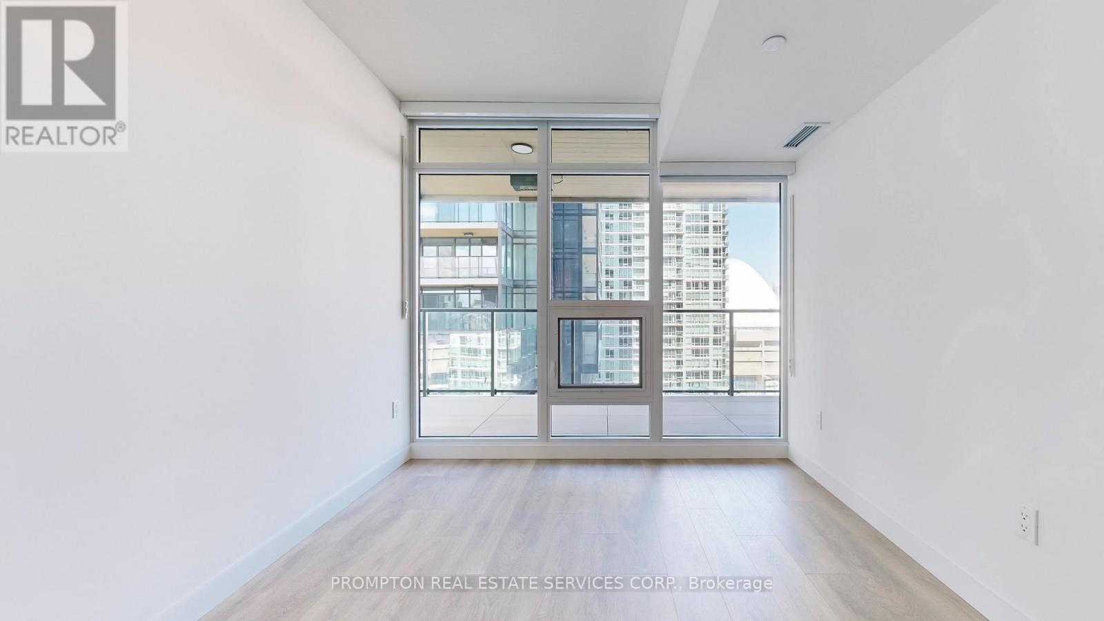 2606 - 3 Concord Cityplace Way, Toronto, Ontario  M5V 0X4 - Photo 5 - C12213189