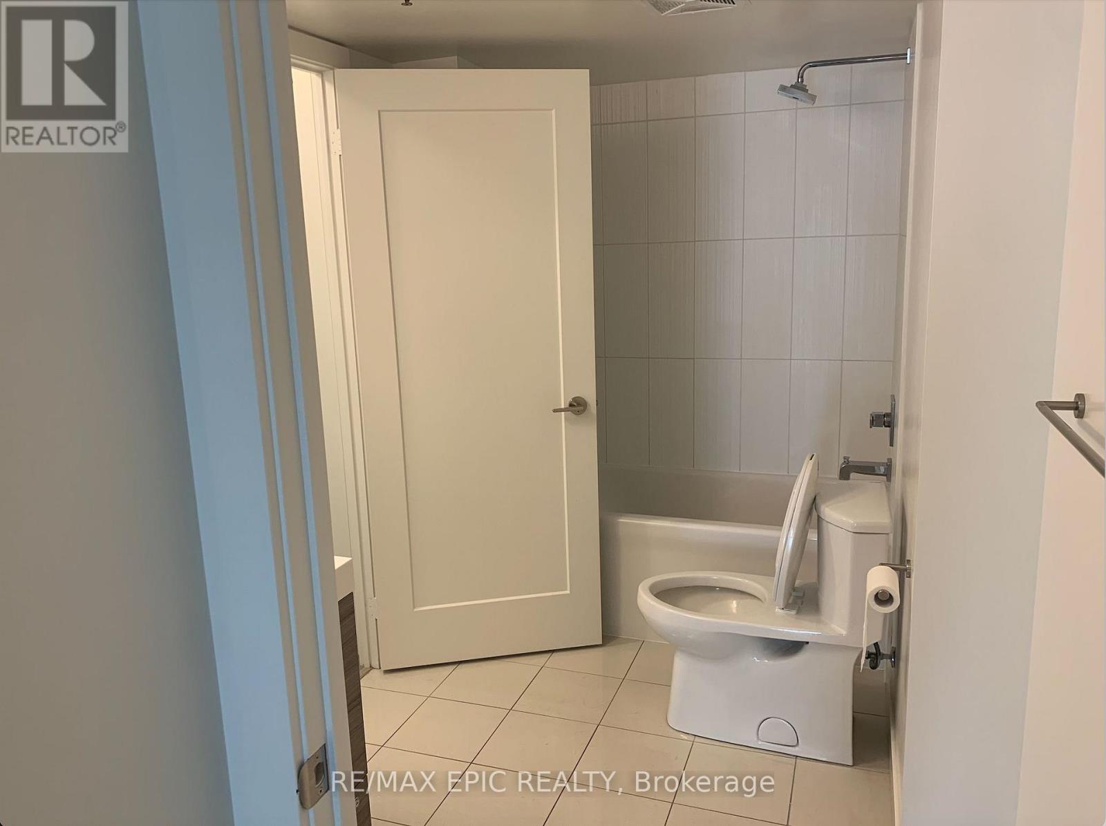 510 - 318 Richmond Street W, Toronto, Ontario  M5V 0B4 - Photo 13 - C12213194