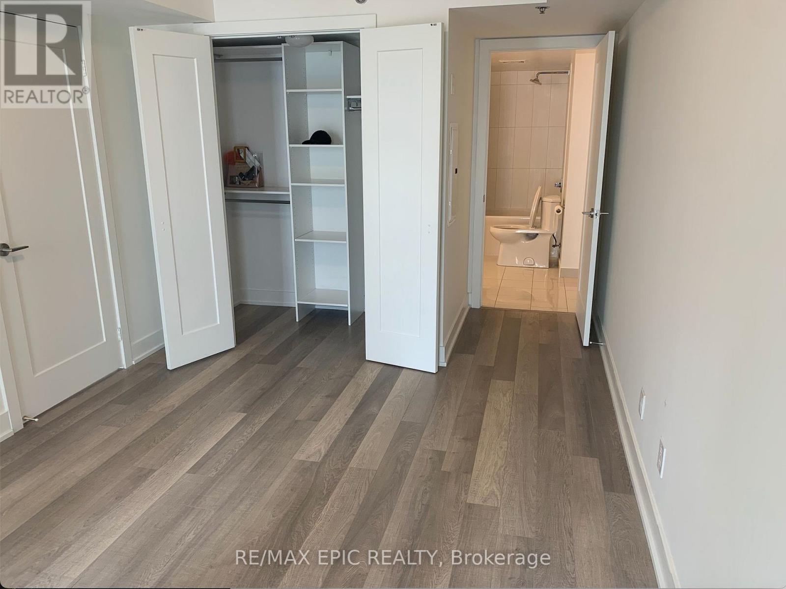 510 - 318 Richmond Street W, Toronto, Ontario  M5V 0B4 - Photo 14 - C12213194