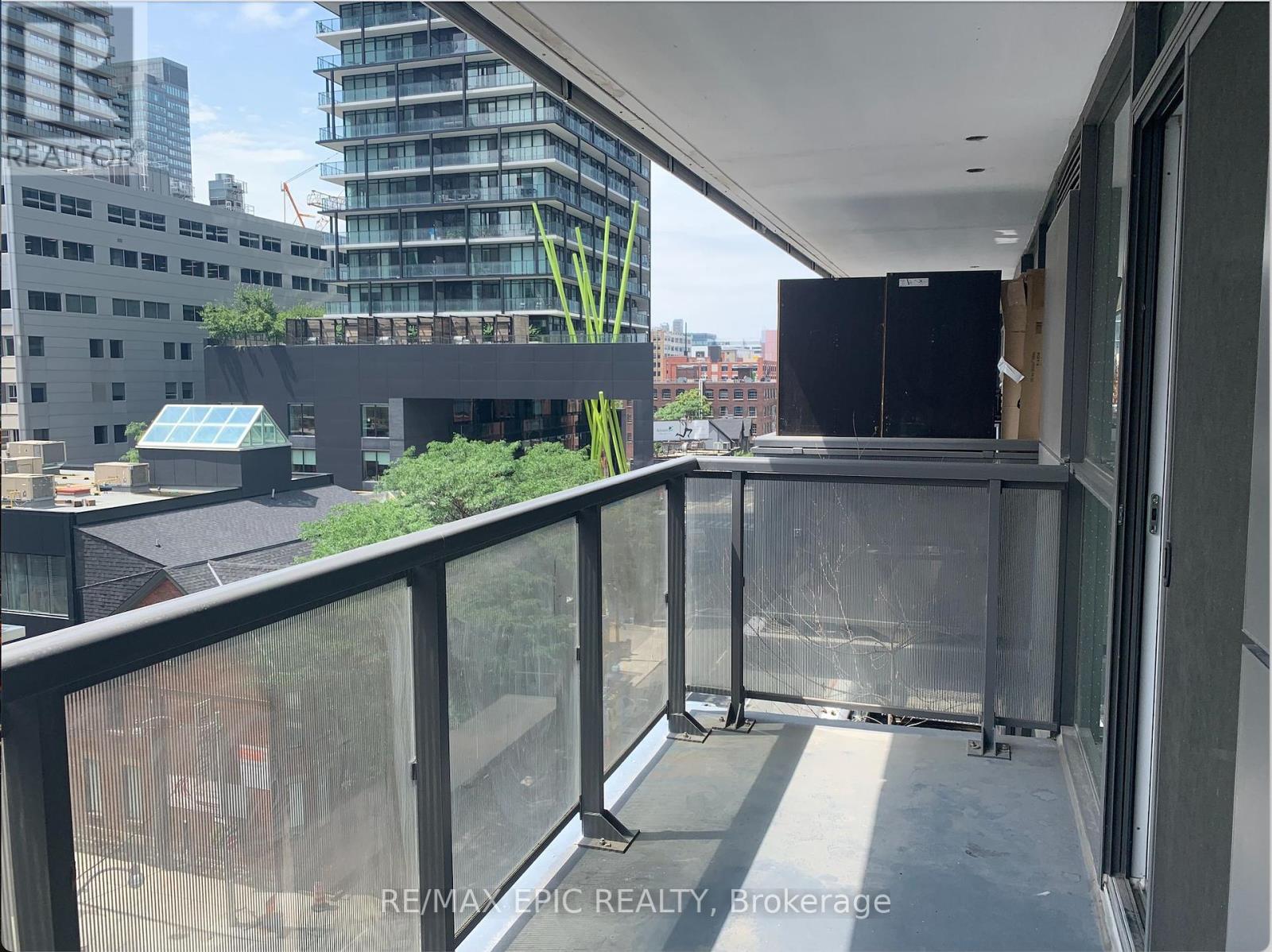 510 - 318 Richmond Street W, Toronto, Ontario  M5V 0B4 - Photo 18 - C12213194