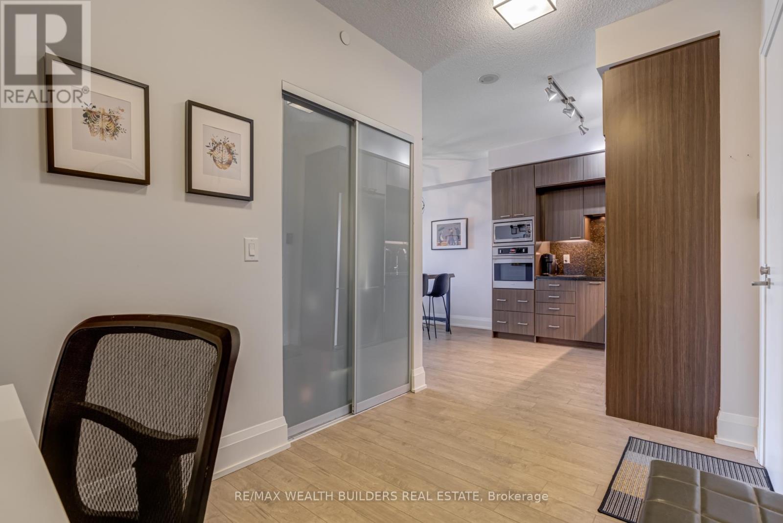 418 - 120 Harrison Garden Boulevard, Toronto, Ontario  M2N 0H1 - Photo 15 - C12213213