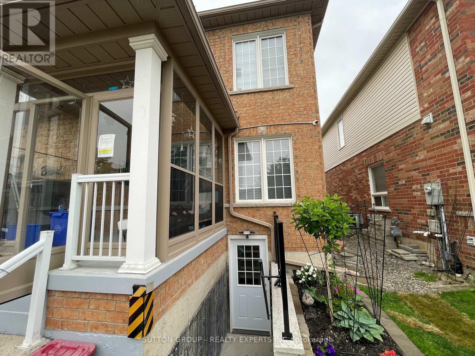1006 Cumming Boulevard, Milton, Ontario  L9T 6S5 - Photo 3 - W12209798