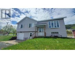 8 Church Lane, Woody Point, Newfoundland & Labrador
