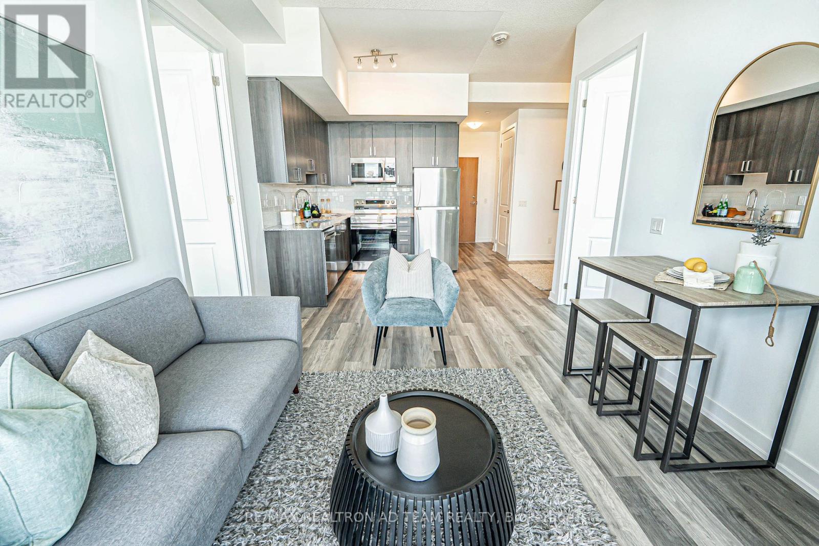 3004 - 1435 Celebration Drive, Pickering, Ontario  L1W 0C4 - Photo 8 - E12213046