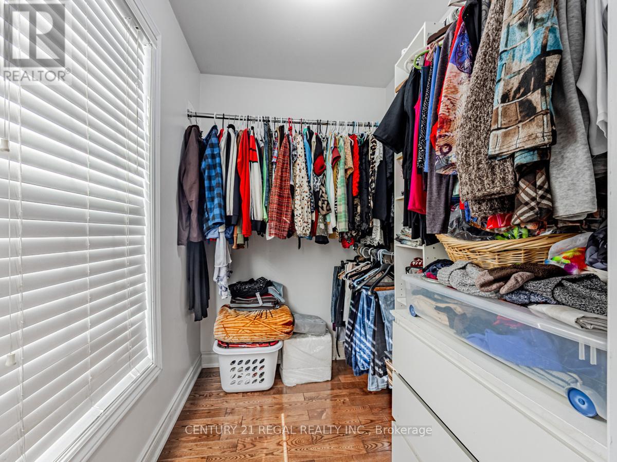 160 Bruce Street, Oshawa, Ontario  L1H 1R2 - Photo 18 - E12213103