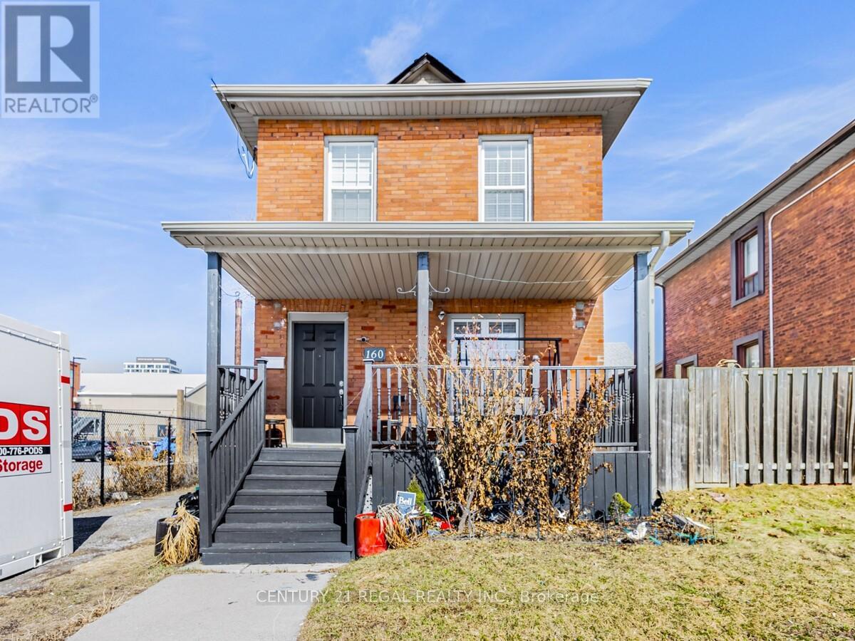 160 Bruce Street, Oshawa, Ontario  L1H 1R2 - Photo 2 - E12213103