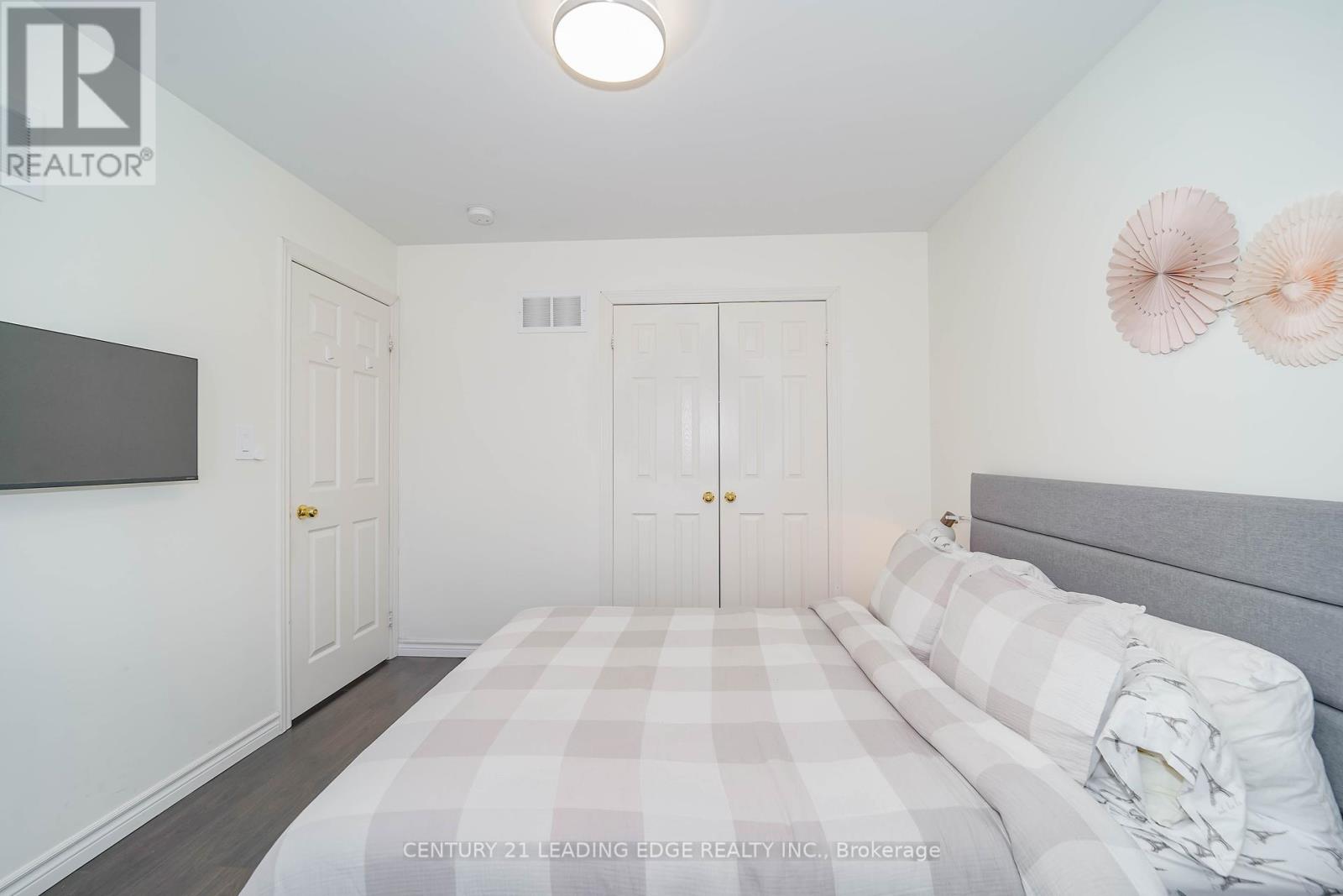 83 Mantz Crescent, Whitby, Ontario  L1R 0L2 - Photo 35 - E12213190