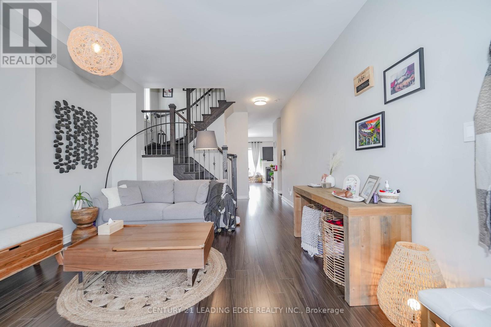 83 Mantz Crescent, Whitby, Ontario  L1R 0L2 - Photo 7 - E12213190