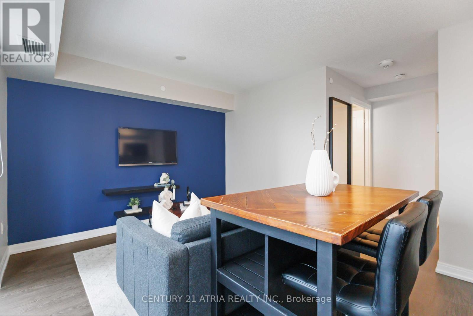 717 - 275 Village Green Square, Toronto, Ontario  M1S 0L8 - Photo 13 - E12213272