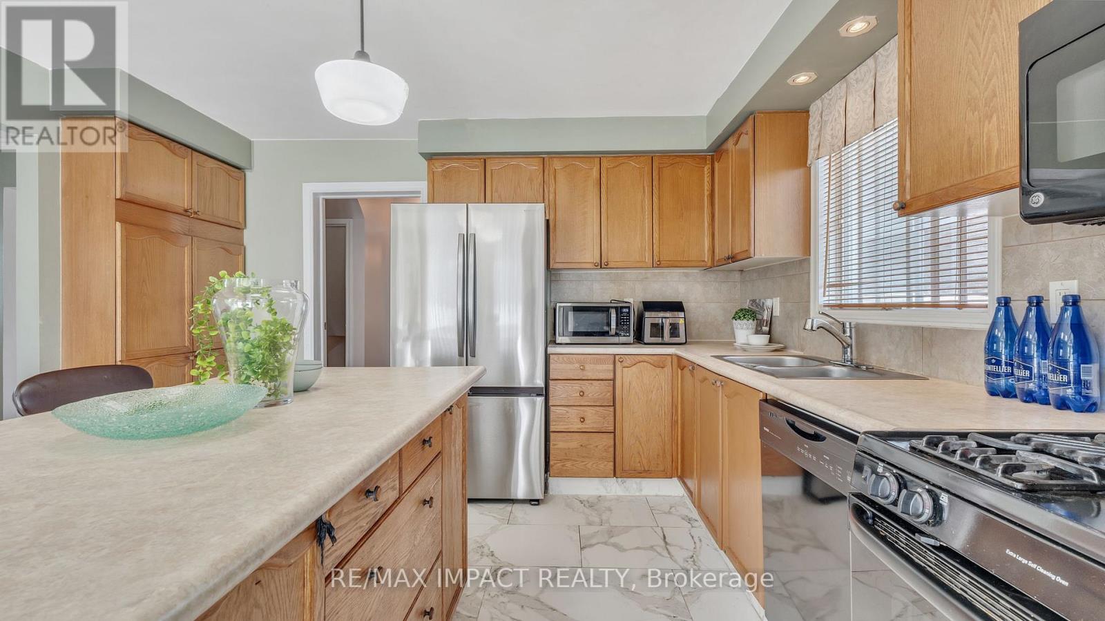 1 Beechnut Crescent, Clarington, Ontario  L1E 1Y5 - Photo 22 - E12213284