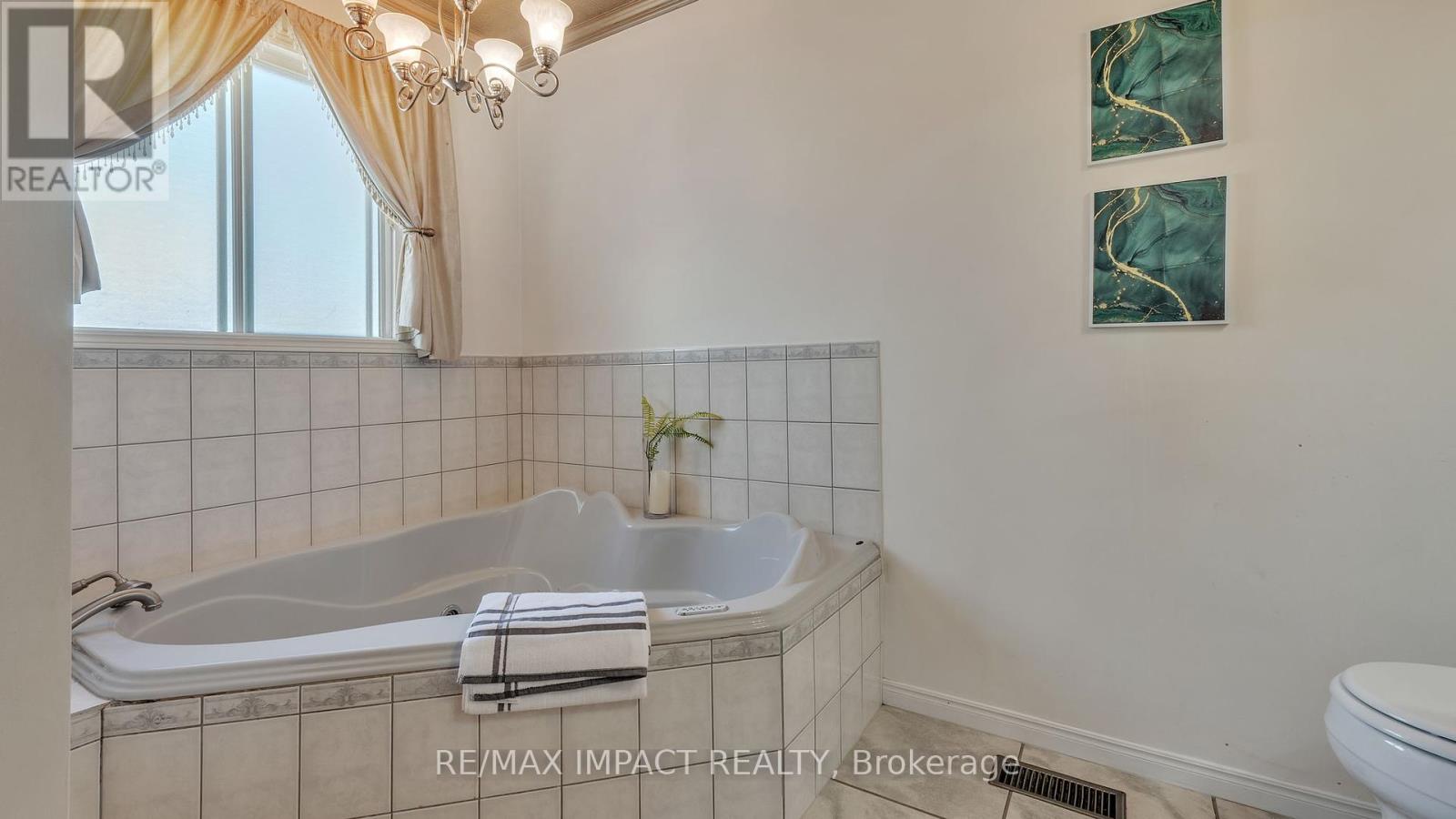1 Beechnut Crescent, Clarington, Ontario  L1E 1Y5 - Photo 29 - E12213284