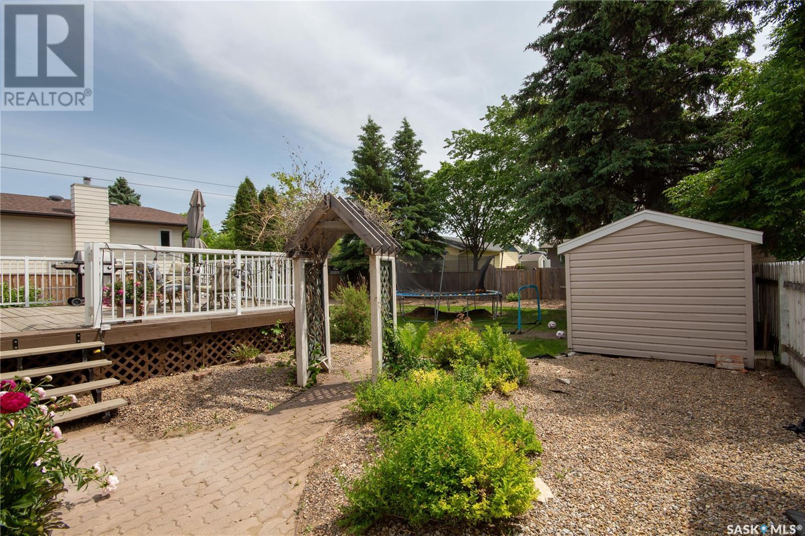 361 36th Street, Battleford, Saskatchewan  S0M 0E0 - Photo 33 - SK008989
