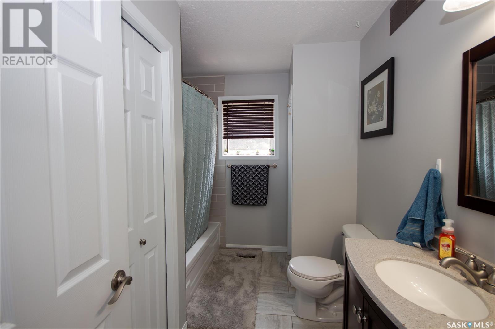 361 36th Street, Battleford, Saskatchewan  S0M 0E0 - Photo 9 - SK008989