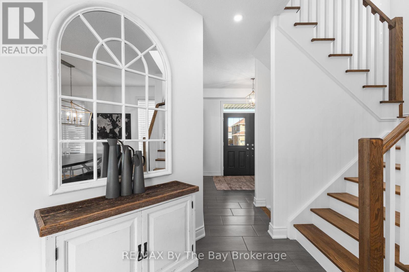77 Lockerbie Crescent, Collingwood, Ontario  L9Y 0Y8 - Photo 3 - S12212481