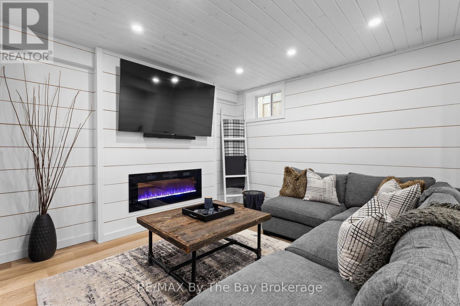 77 Lockerbie Crescent, Collingwood, Ontario  L9Y 0Y8 - Photo 43 - S12212481