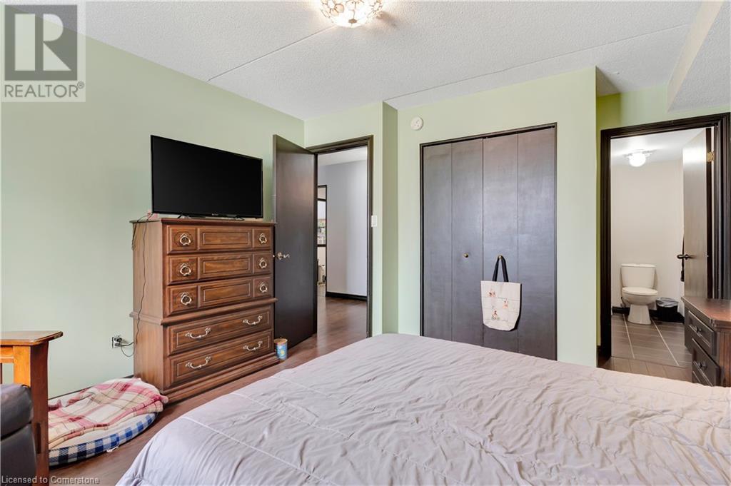 401 Erb Street Unit# 203, Waterloo, Ontario  N2L 1W5 - Photo 25 - 40740238