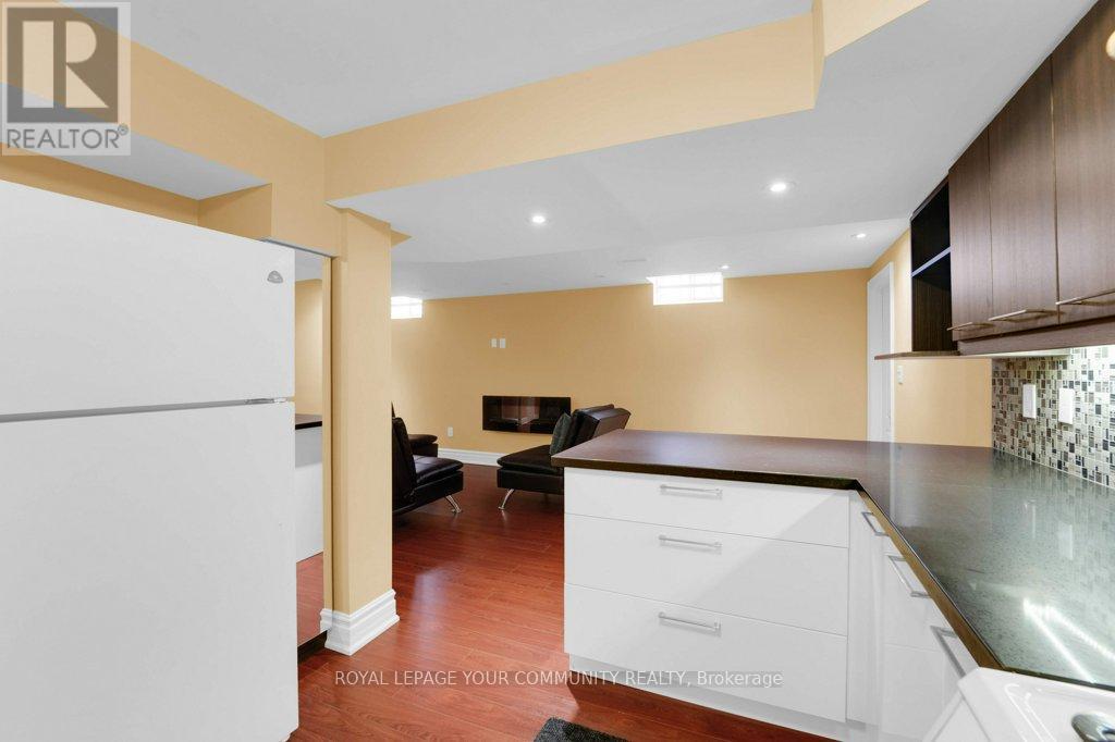 53 Via Jessica Drive, Markham, Ontario  L3R 4W7 - Photo 42 - N12213128