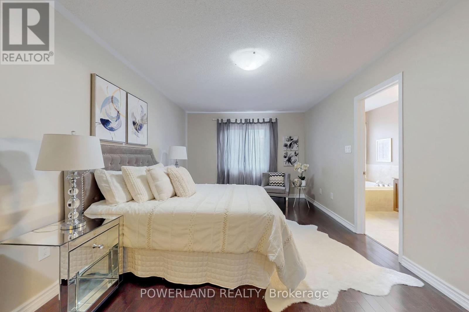 111 Spruce Pine Crescent, Vaughan, Ontario  L6A 0X7 - Photo 20 - N12213146