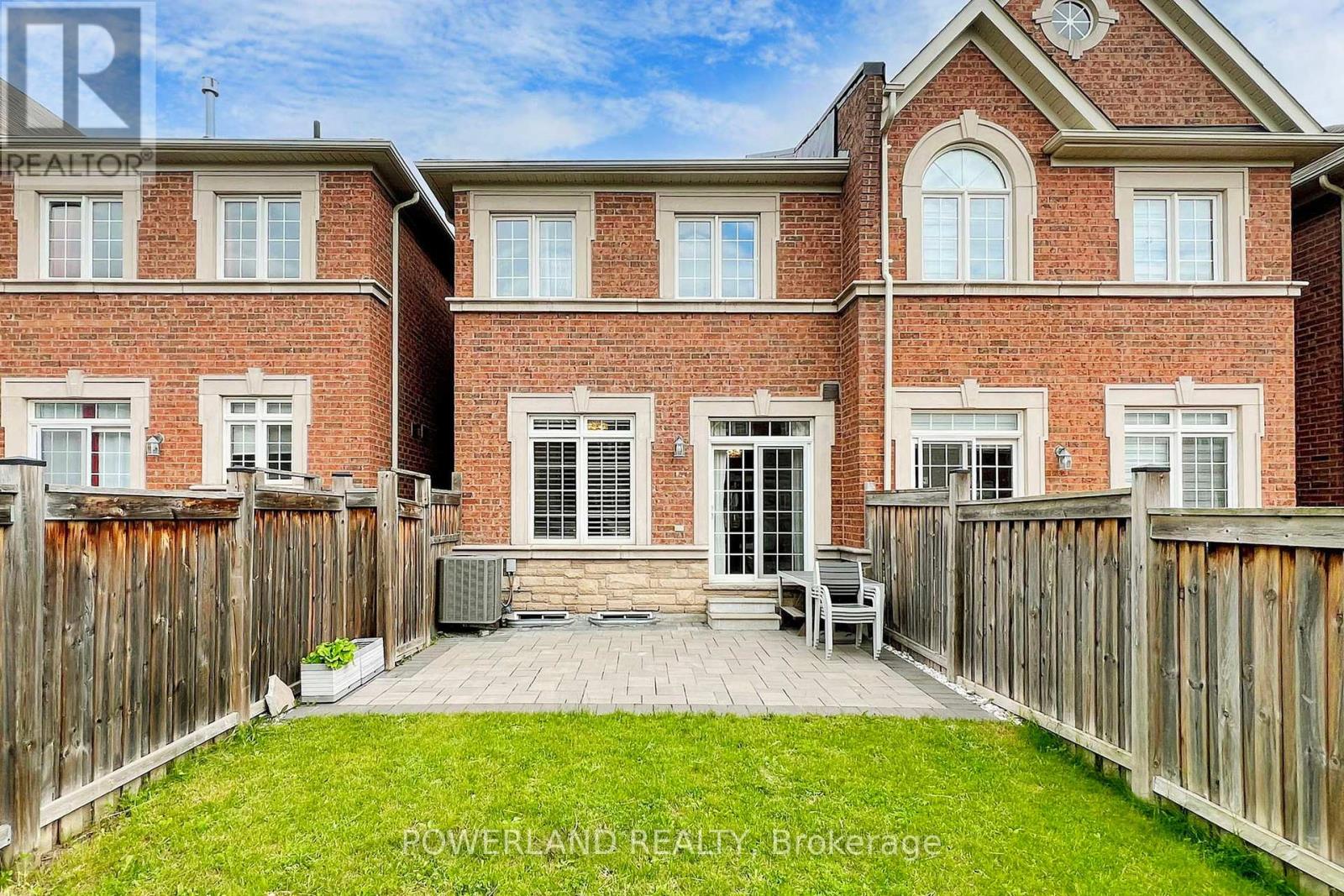 111 Spruce Pine Crescent, Vaughan, Ontario  L6A 0X7 - Photo 37 - N12213146